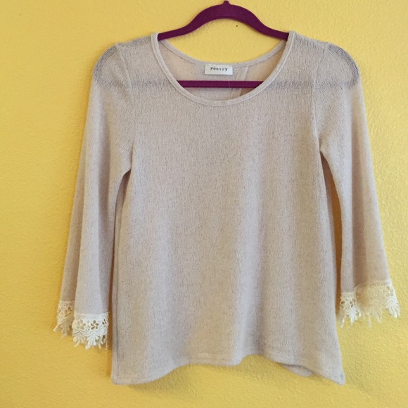 Sweater/blouse💕