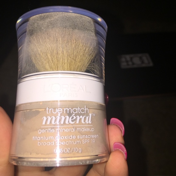 True Match Mineral, shade buff beige. 🌺 - Picture 1 of 2