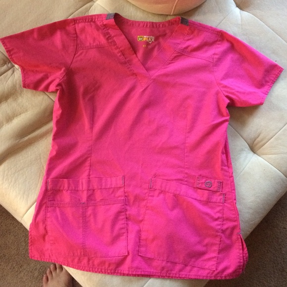 Wonder Wink Scrub Set