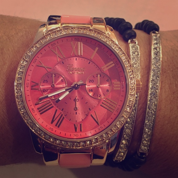 Jewelry - Pink and Rose gold tone Watch