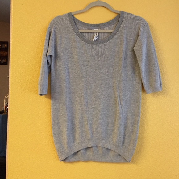 Aeropostale Grey sweater 💕