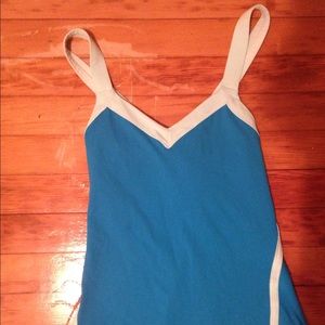Lululemon blue tank 8 new no tags sexy