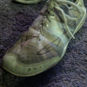 Nfinity Vengeance Cheer Shoes