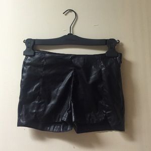 H&M leather shorts with side