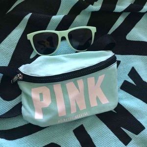 LIKE NEW FANNY PACK SET