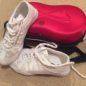 HOLD. BRAND NEW Nfinity Evolution cheer shoes