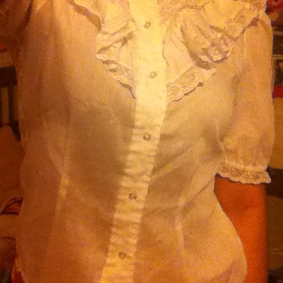 ⭕️traded⭕️ vintage cute lil Lolita ass button up - Picture 4 of 4