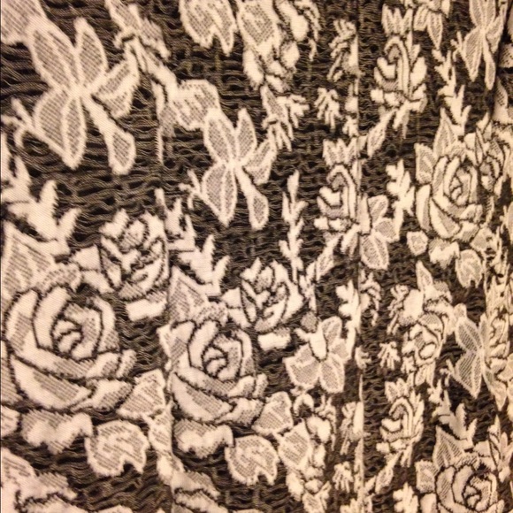 B&W Embroidered A line Dress - Picture 4 of 4