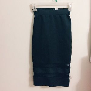 BRAND NEW H&M midi black skirt