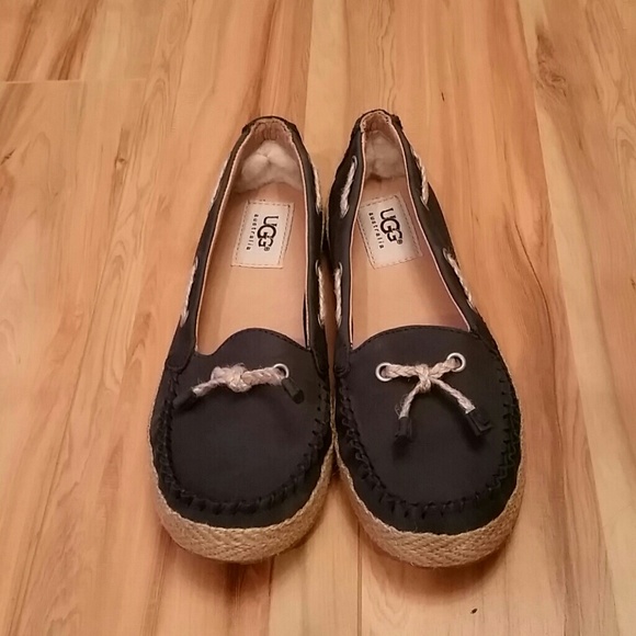 ugg chivon ugg chivon