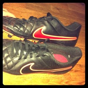 Nike Cleats😏🙋