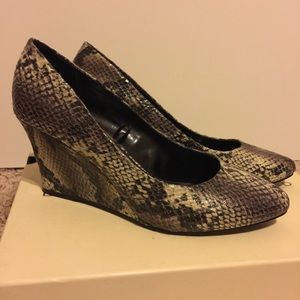 Snake print wedges