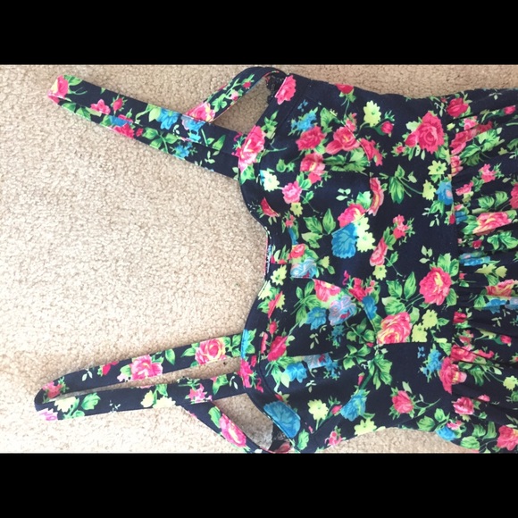 Forever 21 Floral Sundress - Picture 2 of 4