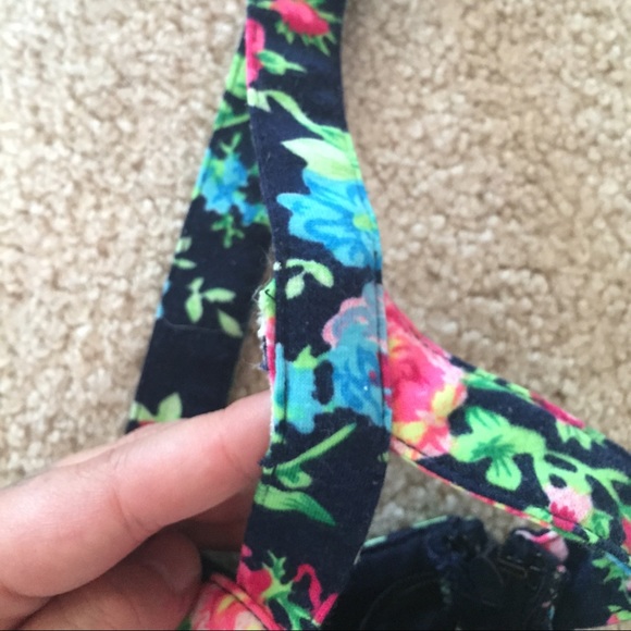 Forever 21 Floral Sundress - Picture 3 of 4