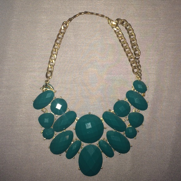 Turquoise jewel chunky statement necklace