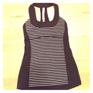 Scoop Neck Shelf Bra Black & White Striped Tank 4