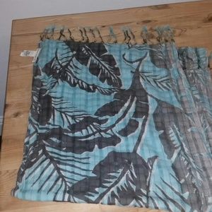 Banana Republic Scarf, 100% cotton