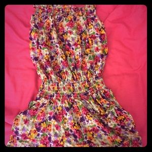 Cute! Floral printed romper