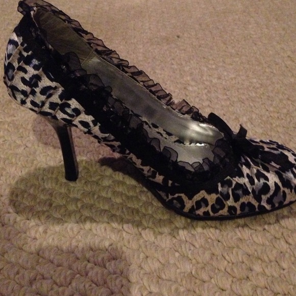 Stylish heels - Picture 2 of 4