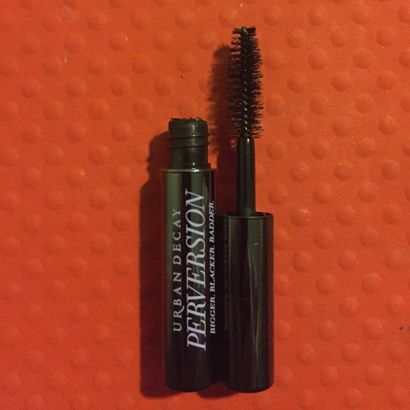 travel size Urban Decay Mascara