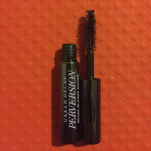 travel size Urban Decay Mascara