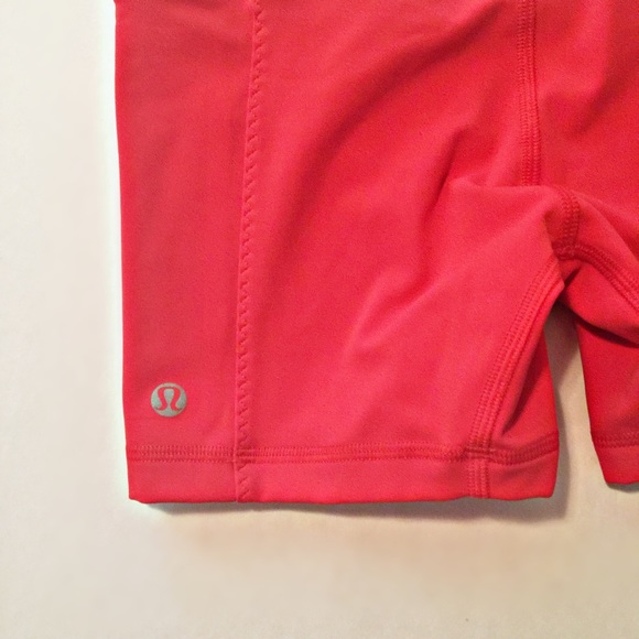 Lululemon shorts - Picture 3 of 4