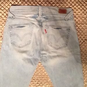 Levis Skinny jeans