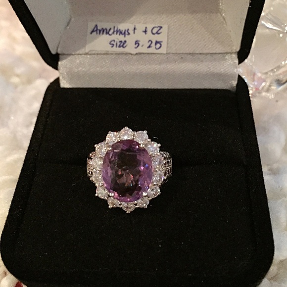 🎉💍💍Real Amethyst on white gold setting✨✨