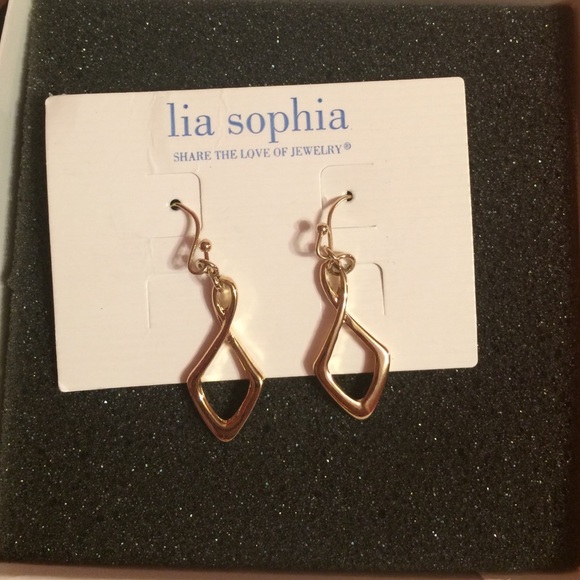 Lia Sophia Gold Matte Earrings - Picture 2 of 2