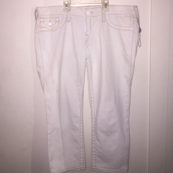 TRUE RELIGION CAPRI WHITE JEANS