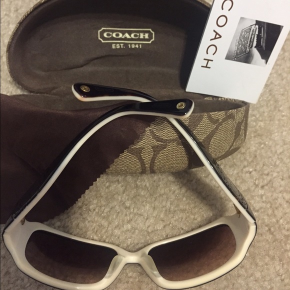 Coach sunglasses - Picture 2 of 4