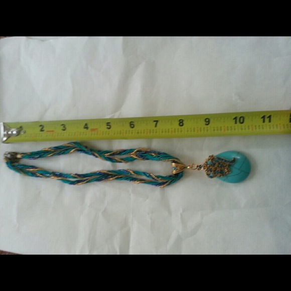 Turquoise Tear drop pendant w necklace - Picture 3 of 4
