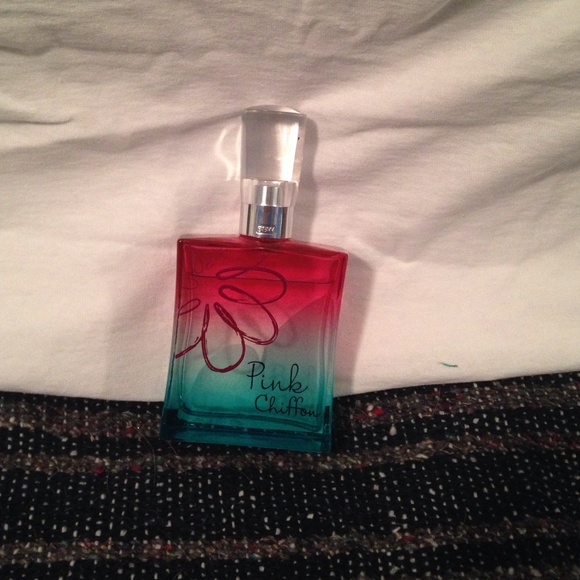Pink Chiffon perfume