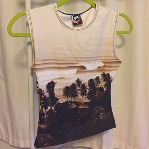 Aaron Chang rash guard