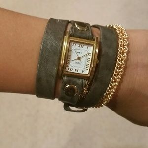 La Mer Gold Double Chain Wrap Watch
