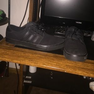 Adidas seeley