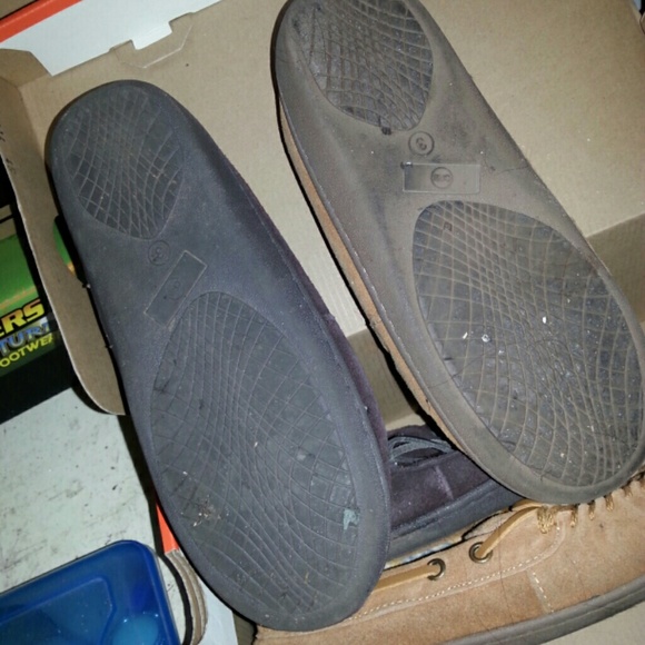 Shoes - Picture 2 of 3