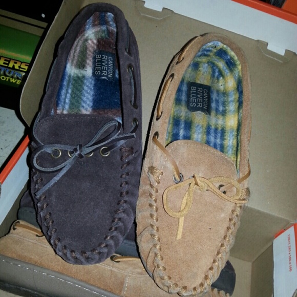 Shoes - Picture 3 of 3