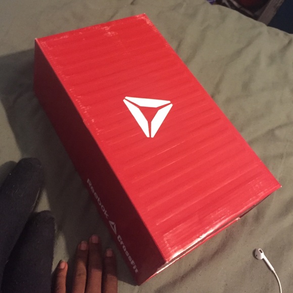 Sliding Shoe Box - Picture 1 of 4