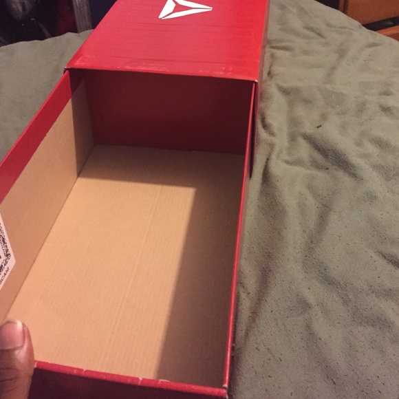 Sliding Shoe Box - Picture 4 of 4