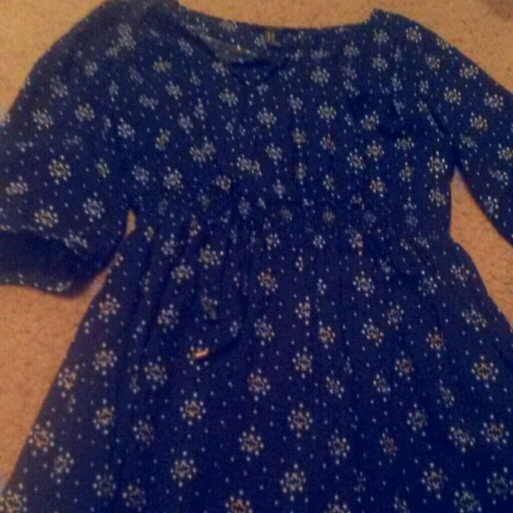 DRESS BUNDLE - Picture 3 of 4