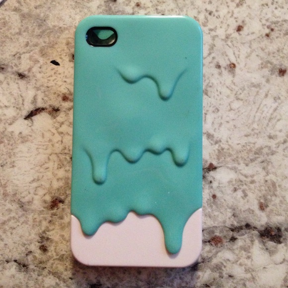 iPhone 4 case