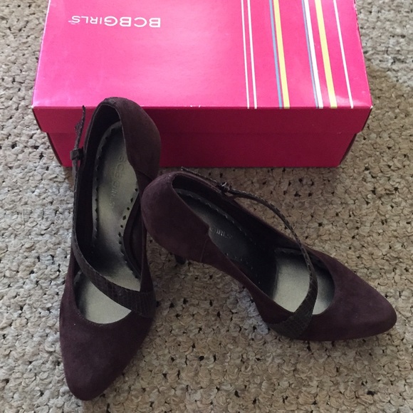 BCBGirls Pumps - Picture 1 of 3