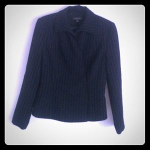 Donna Rae size 10 black ribbing pin-striped blazer