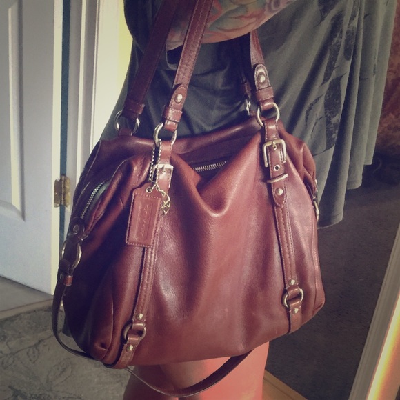 Leather Coach bag. 100% authentic.