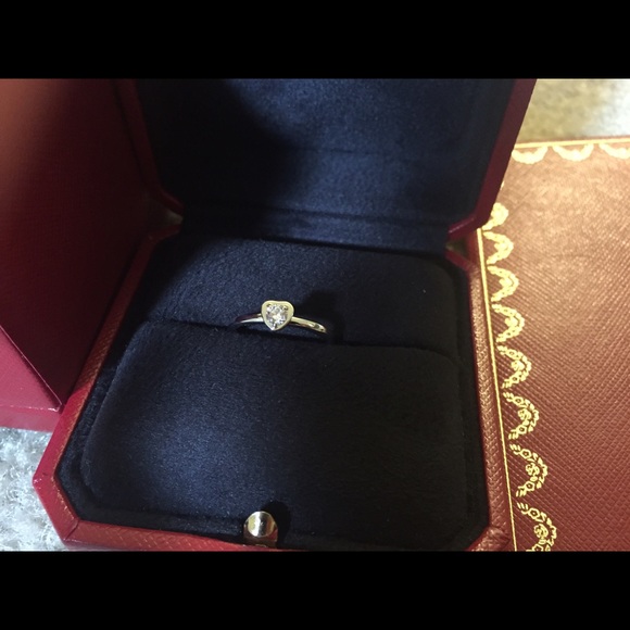 BRAND NEW/CARTIER DIAMANTS LEGERS RING. - Picture 1 of 1