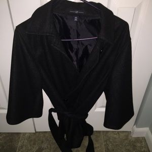 Gap XL (petite) 3/4 sleeve trench coat