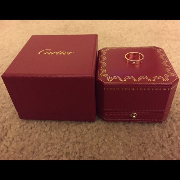 New/Never used CARTIER ROSE GOLD LOVE RING. - Picture 3 of 3