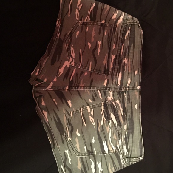 🚫SOLD🚫 - Picture 3 of 3