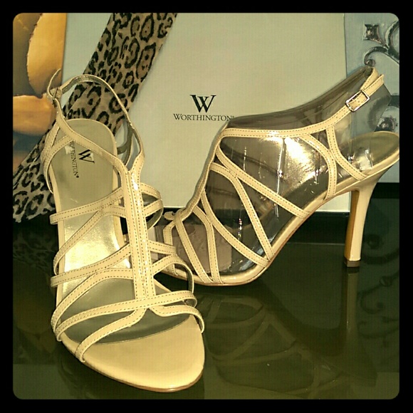 NWT Worthington Sand Strappy Slingback Pumps